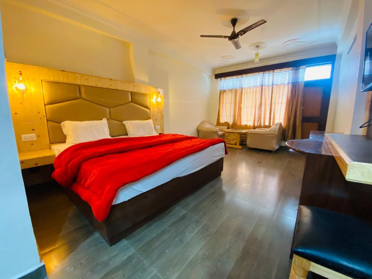 Hotel River View Manāli Buitenkant foto